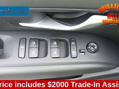Used 2024 Hyundai Tucson SEL w/ Convenience Package FWD image 13