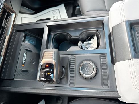 Used 2024 GMC Hummer EV 3X w/ Omega Edition image 23