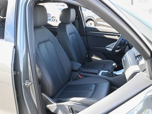Certified 2025 Audi Q3 2.0T Premium Plus w/ Premium Plus Package AWD/4WD image 23