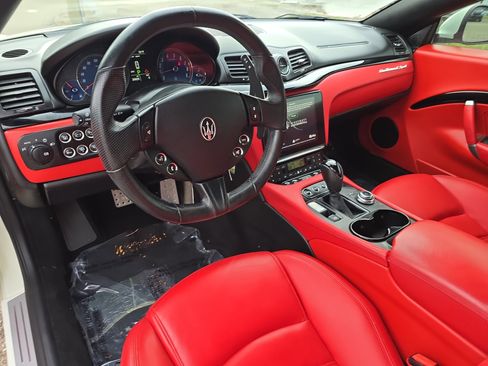 Used 2018 Maserati GranTurismo Sport image 10