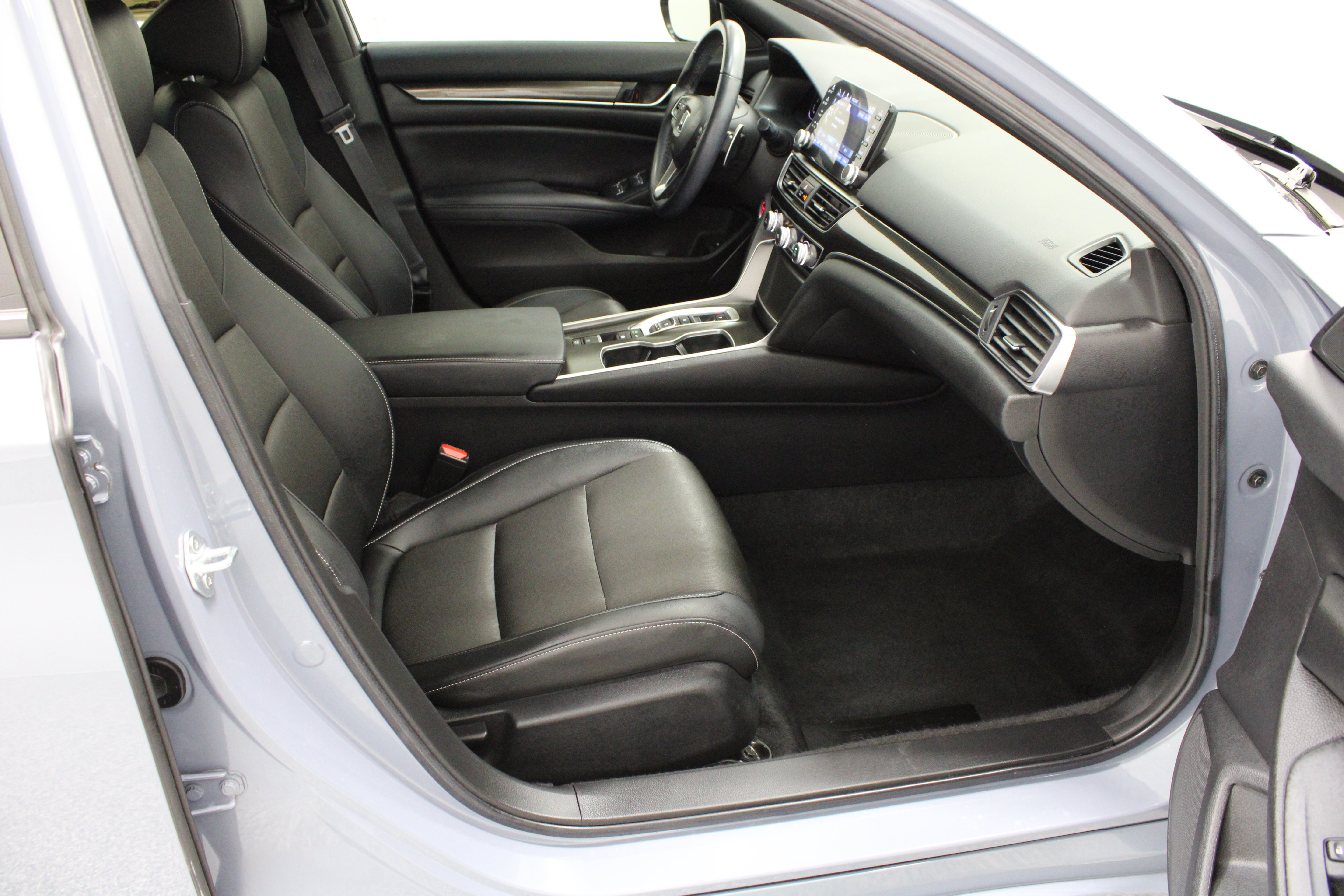 Used 2022 Honda Accord Sport image 35