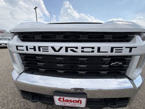 Used 2022 Chevrolet Silverado 2500 W/T w/ WT Fleet Convenience Package AWD/4WD image 3
