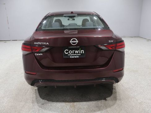 Used 2024 Nissan Sentra SV FWD image 3