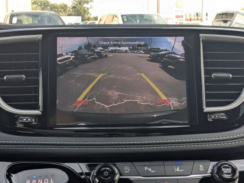 New 2026 Chrysler Pacifica Select FWD image 31