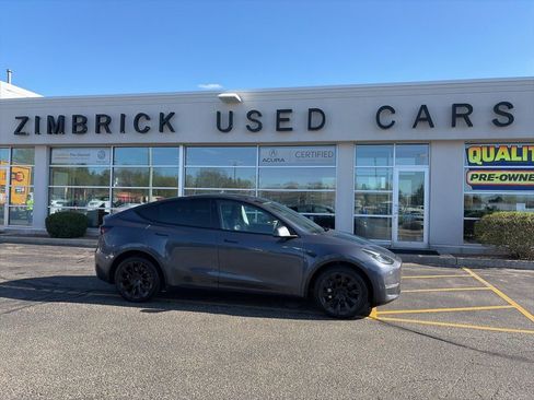 Used 2021 Tesla Model Y Long Range AWD/4WD image 1