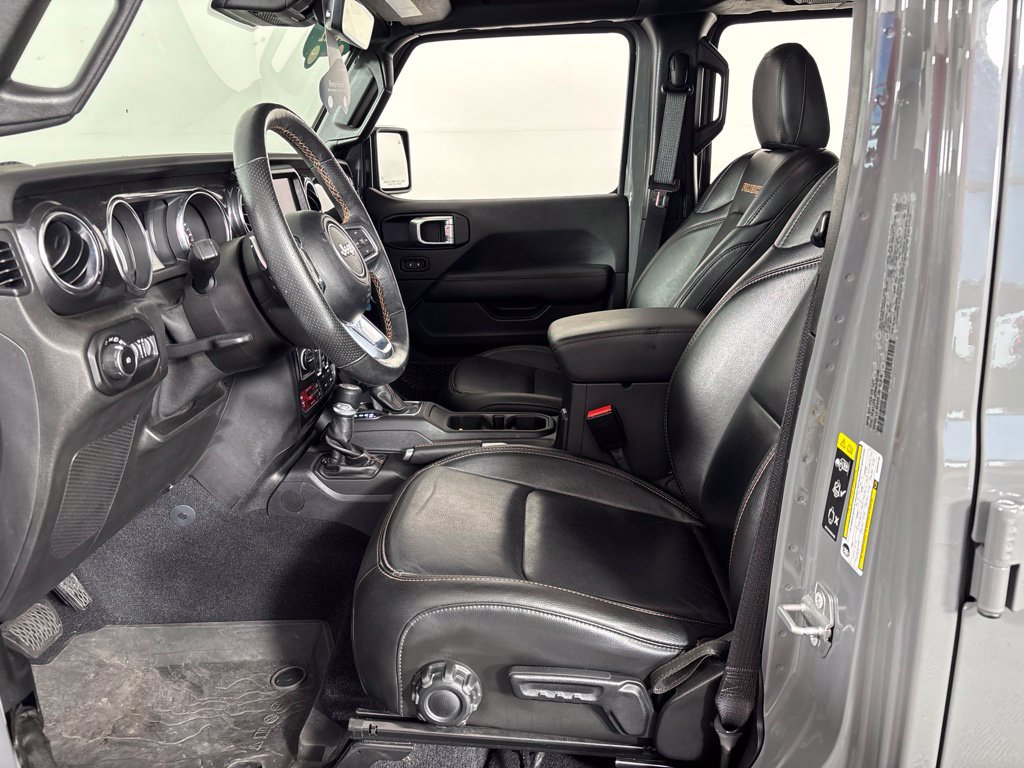 Used 2021 Jeep Wrangler Unlimited Rubicon w/ Xtreme Recon 35" Tire Package AWD/4WD image 23