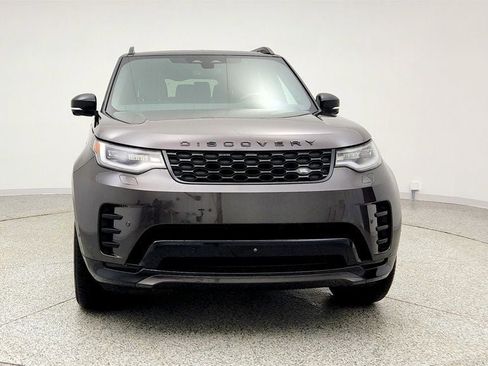 Used 2024 Land Rover Discovery Dynamic SE image 2