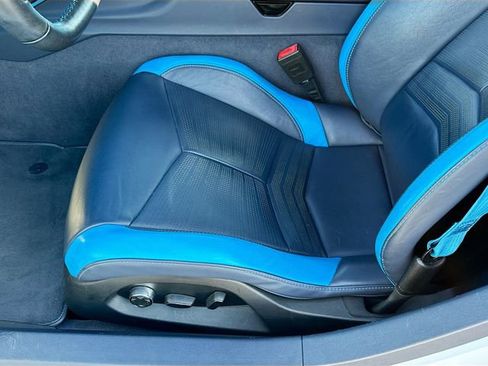 Used 2021 Chevrolet Corvette Stingray Premium Conv w/ Z51 Performance Package image 20