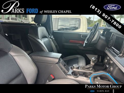 Used 2023 Ford Bronco Black Diamond AWD/4WD image 10