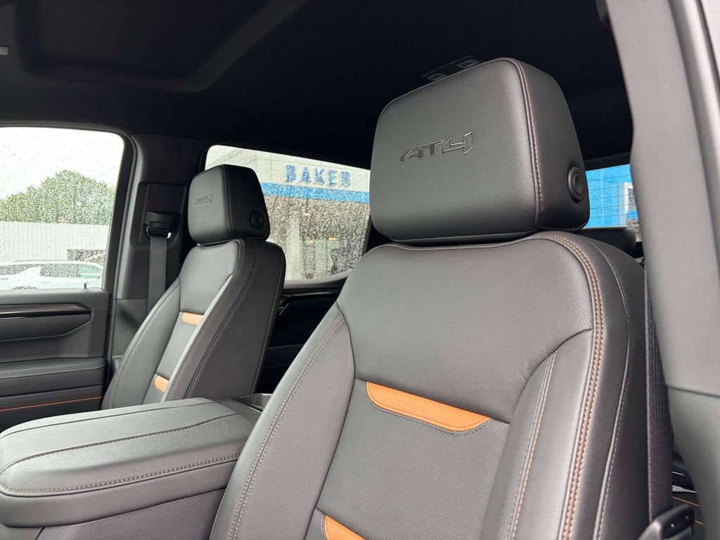 New 2026 GMC Sierra 1500 AT4 w/ LPO, Black Badging Package AWD/4WD image 6