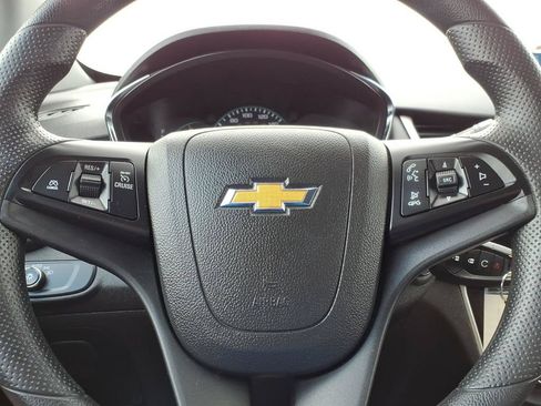 Used 2020 Chevrolet Trax LS w/ Tint and Cruise Package FWD image 19