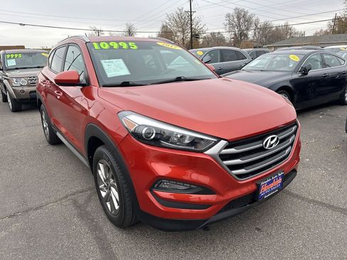Used 2017 Hyundai Tucson SE image 40