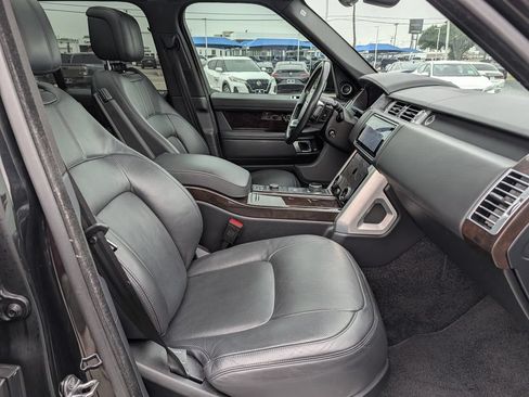Used 2019 Land Rover Range Rover Supercharged AWD/4WD image 34