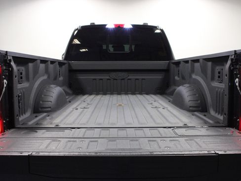 Used 2025 Ford F450 Platinum w/ Platinum Plus Package AWD/4WD image 14