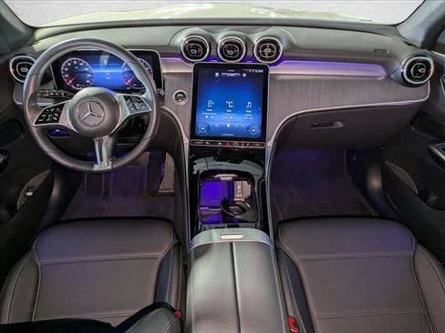 Certified 2024 Mercedes-Benz GLC 300 image 18