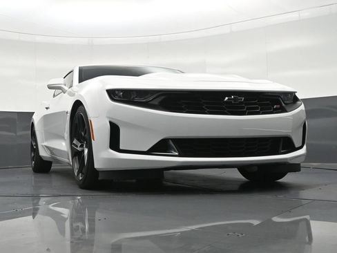 Used 2019 Chevrolet Camaro LT w/ RS Package RWD image 28