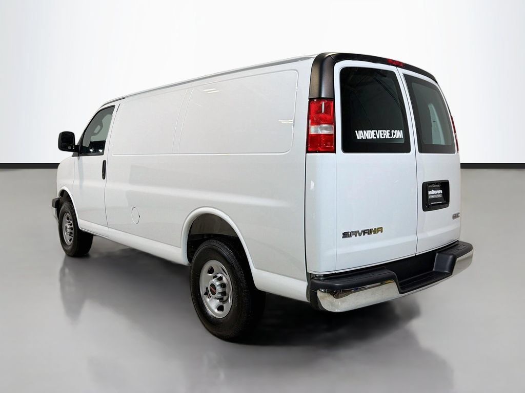 Used 2025 GMC Savana 2500 w/ Driver Convenience Package RWD image 7