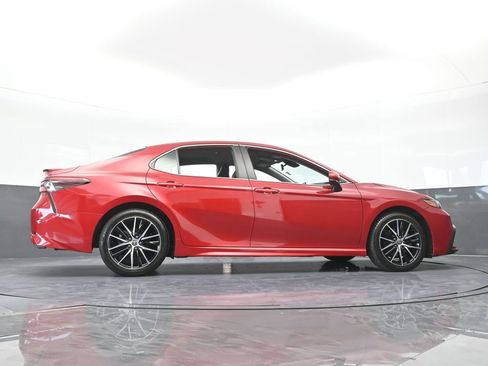 Used 2021 Toyota Camry SE FWD image 58