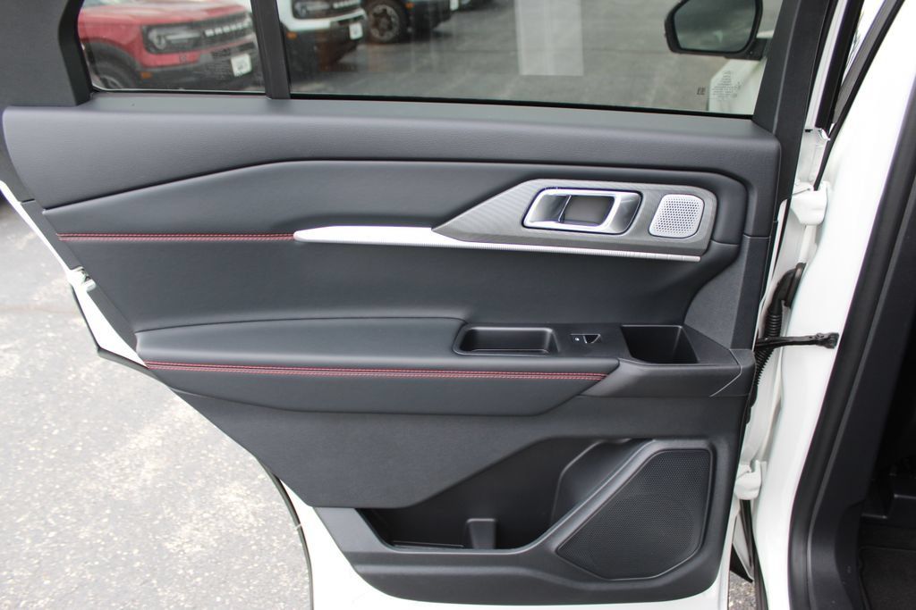 New 2026 Ford Explorer ST w/ Sun And Sound Package AWD/4WD image 18