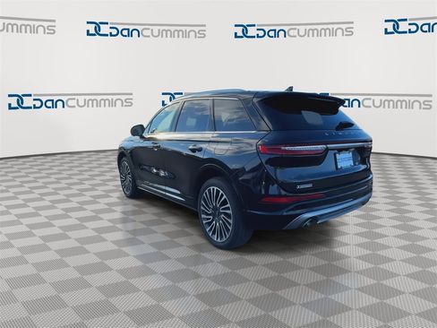 Used 2022 Lincoln Corsair Reserve w/ Equipment Group 201A image 7