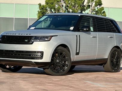 New 2025 Land Rover Range Rover SE