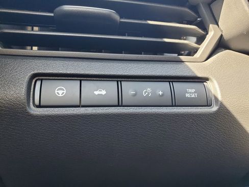 New 2025 Nissan Altima 2.5 SL FWD image 19