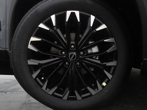 New 2026 Nissan Rogue SV AWD/4WD image 3