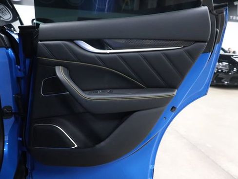 Used 2022 Maserati Levante F Tributo image 20