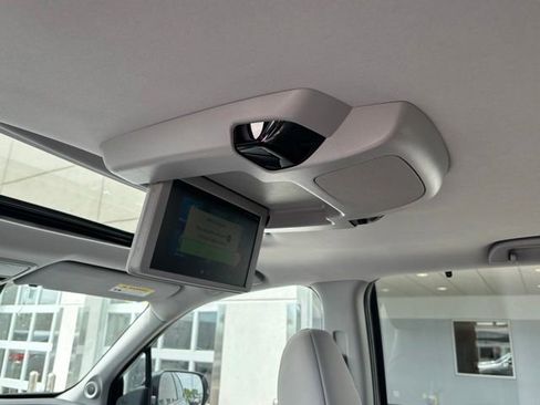 Used 2021 Honda Pilot Touring image 13