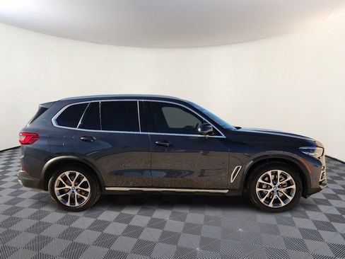 Used 2019 BMW X5 xDrive40i w/ Premium Package 2 image 5