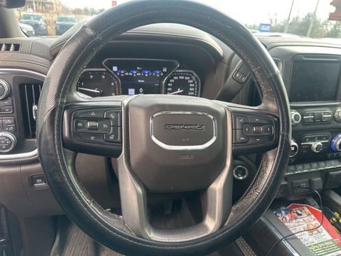 Used 2022 GMC Sierra 2500 Denali w/ Denali Ultimate Package image 5