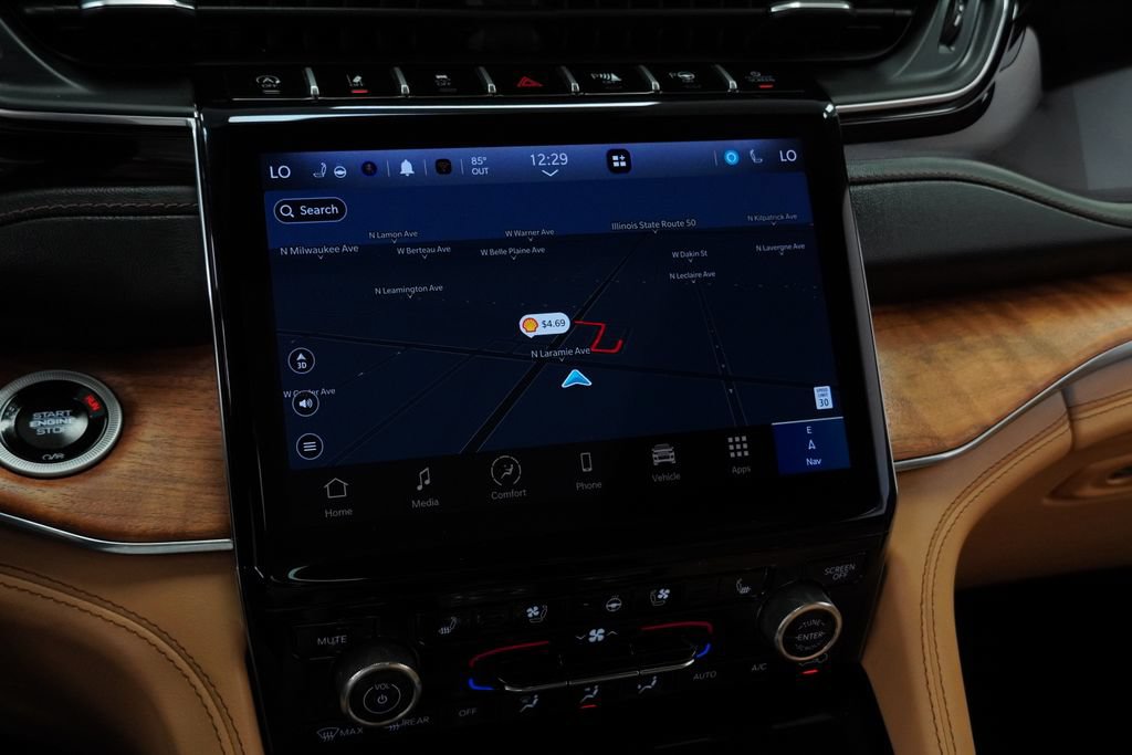 Certified 2025 Jeep Grand Cherokee Summit AWD/4WD image 23