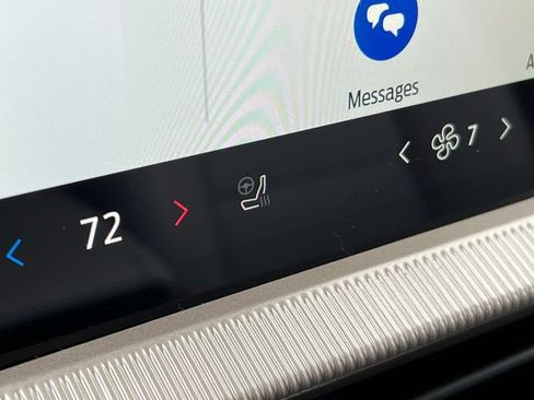 New 2026 Ford Explorer Active w/ Active Comfort Package image 29