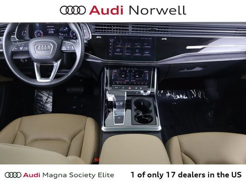 Used 2023 Audi Q8 Premium Plus w/ Premium Plus Package AWD/4WD image 24