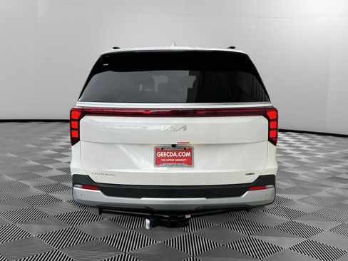 New 2026 Kia Carnival EX FWD image 5