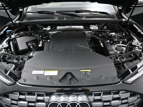 Certified 2025 Audi Q5 Prestige AWD/4WD image 40