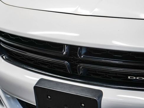 Used 2023 Dodge Charger SXT RWD image 8