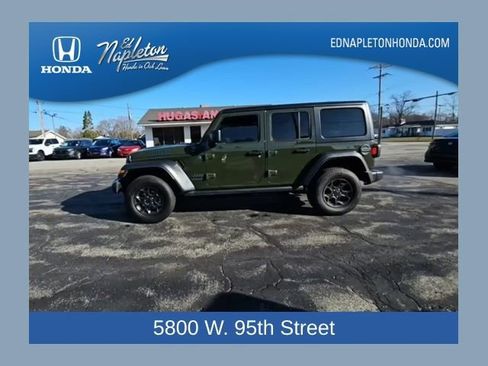 Used 2023 Jeep Wrangler Unlimited w/ Cold Weather Group image 1