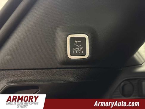 New 2026 Jeep Grand Cherokee Altitude image 29