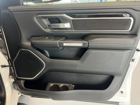 Used 2020 RAM 1500 Laramie w/ Sport Appearance Package AWD/4WD image 28