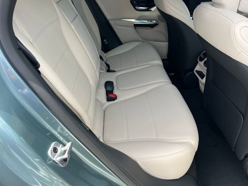 New 2025 Mercedes-Benz GLC 350e GLC 350e image 18