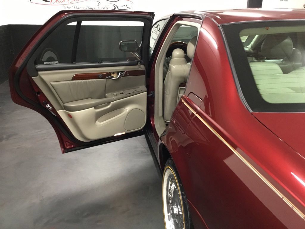 Used 2000 Cadillac De Ville DHS w/ Safety/Security Pkg FWD image 82