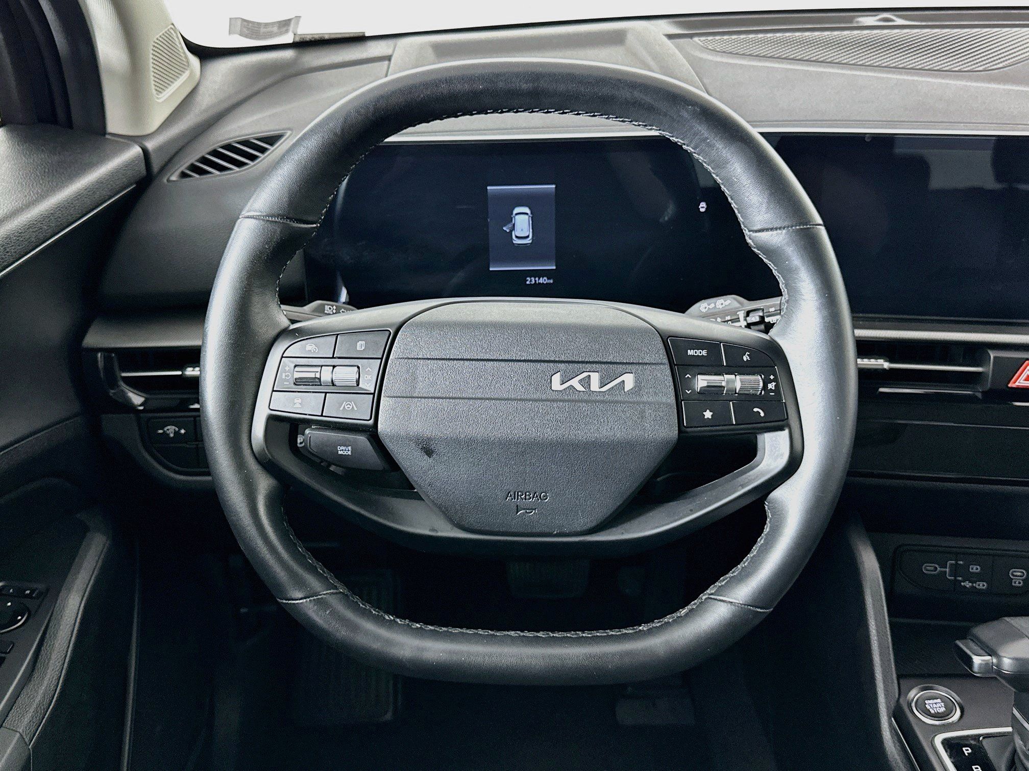 Used 2026 Kia Sportage LX FWD image 17