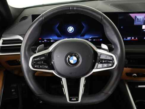 Used 2025 BMW 330i xDrive Sedan w/ M Sport Package image 40