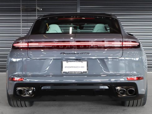 New 2026 Porsche Panamera GTS image 9