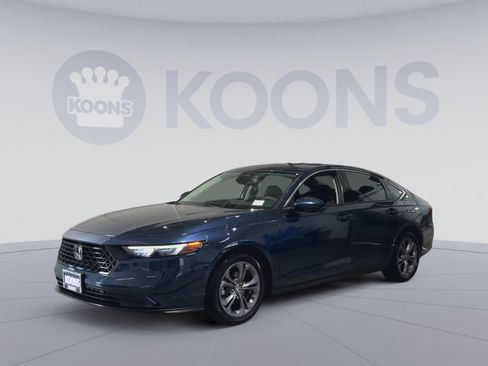 Used 2024 Honda Accord EX image 5