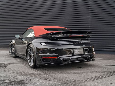 Certified 2022 Porsche 911 Turbo S image 3