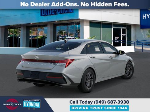 New 2026 Hyundai Elantra Hybrid FWD image 4