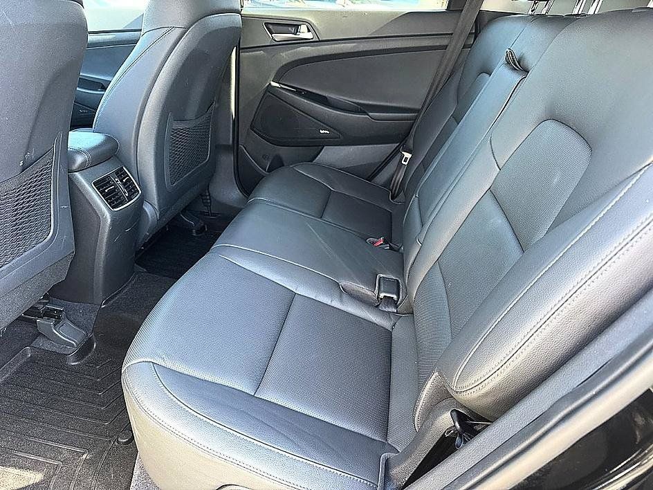 Used 2018 Hyundai Tucson SEL Plus FWD image 10
