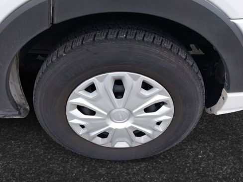 Used 2023 Ford Transit 350 XLT image 7